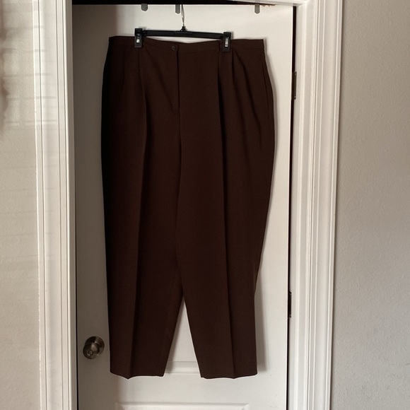 Woman’s 2pc Brown Pantsuit - Picture 3 of 14